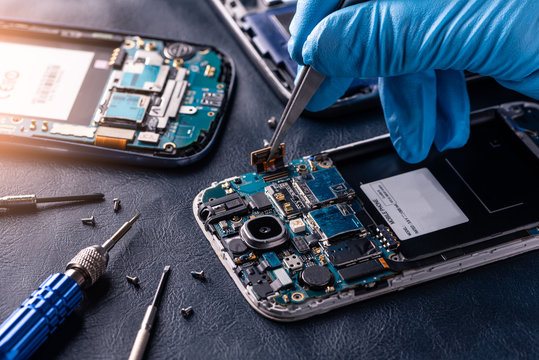 REPAIR  PHONES