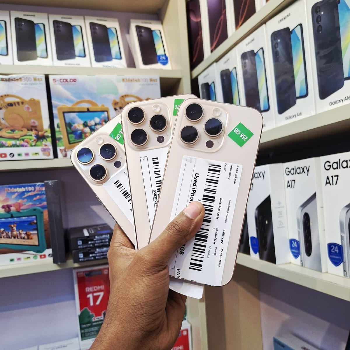 Used Apple iPhone 16 Pro / Pro Max